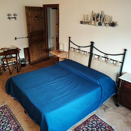 Bed and Breakfast Casale Le Orme Todi Exterior foto