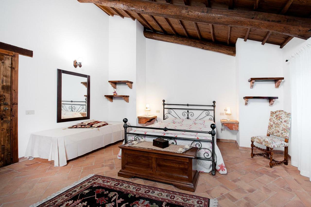 Bed and Breakfast Casale Le Orme Todi Exterior foto
