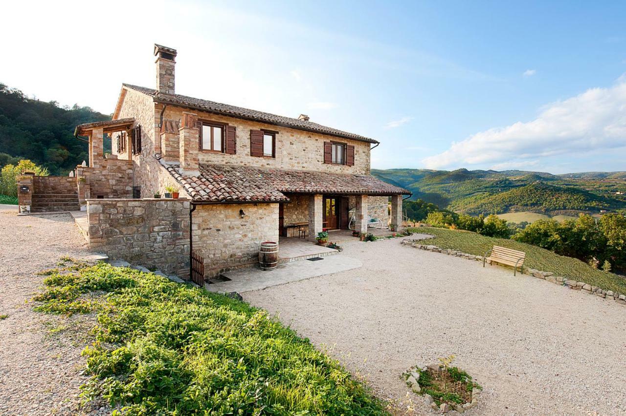 Bed and Breakfast Casale Le Orme Todi Exterior foto